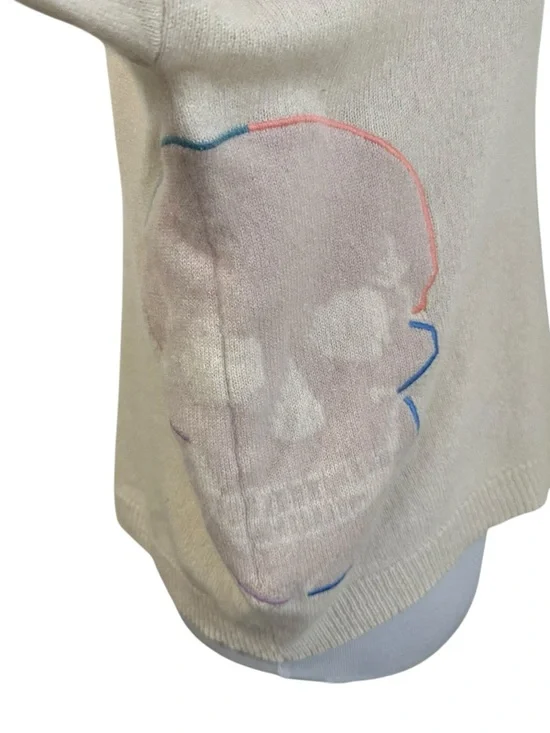 Skull Cashmere Womens Cashmere V Neck Sweater Sz Small Beige Skull Print - Picture 6 of 8